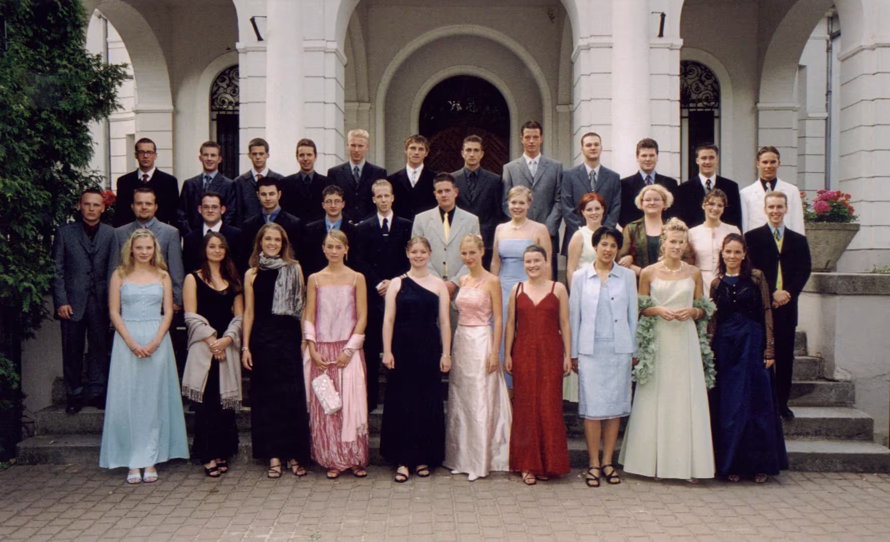 Alumni Abiturjahrgang 2000