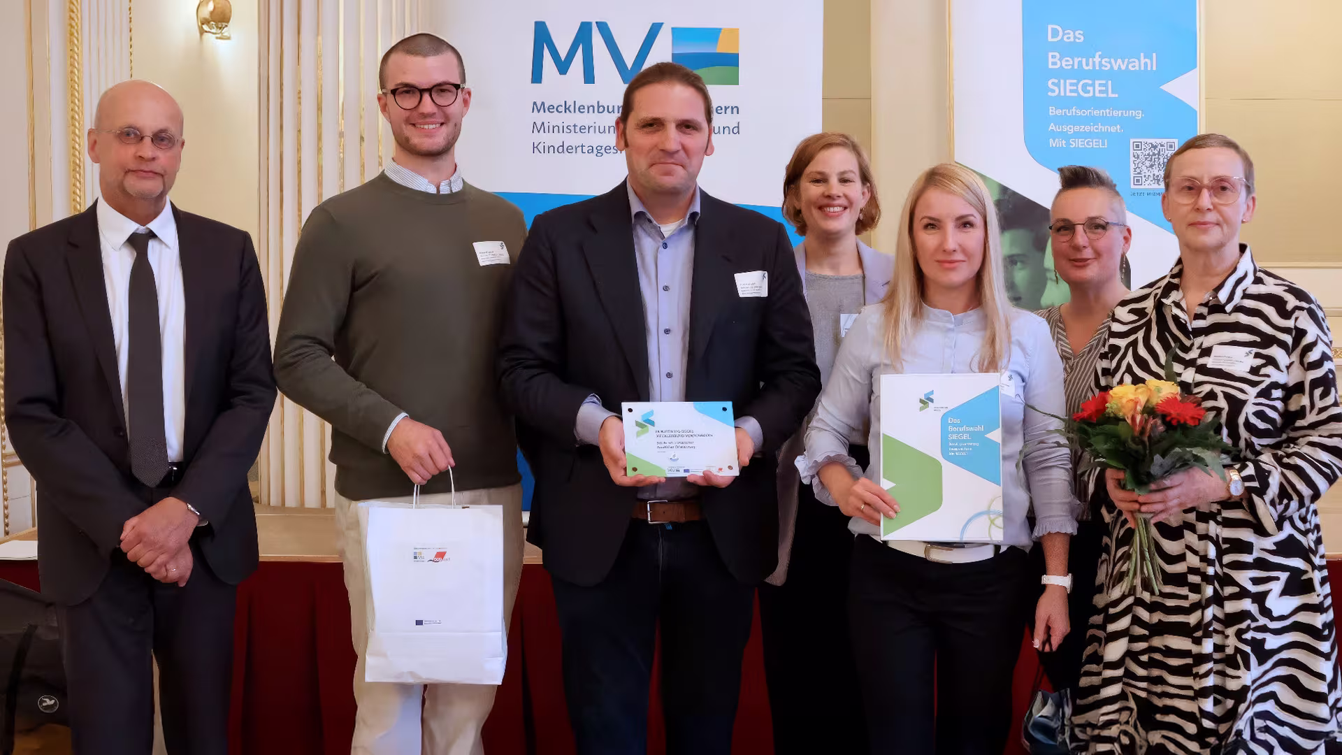 Schloss Torgelow erhält für vier weitere Jahre das Berufswahl-SIEGEL MV