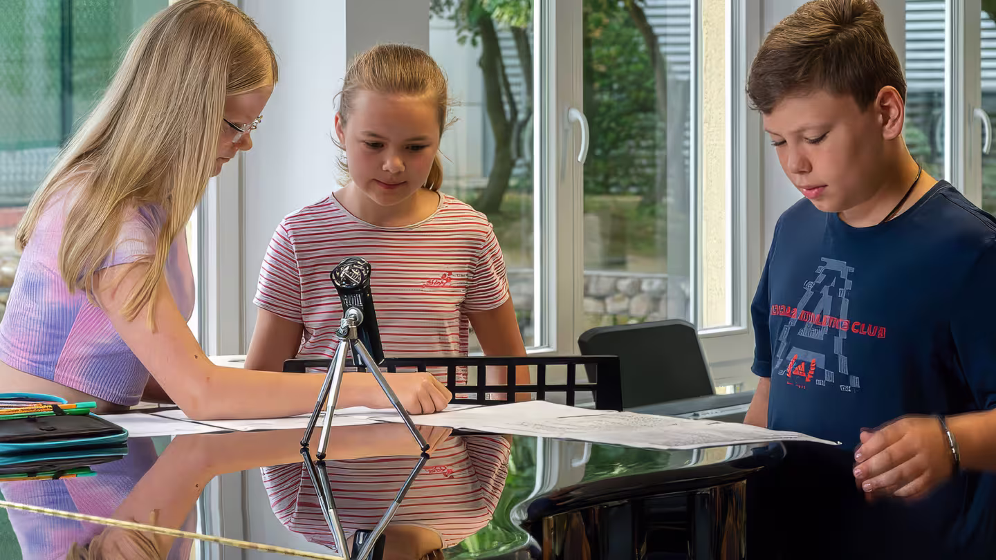 Flügel im Musiksaal