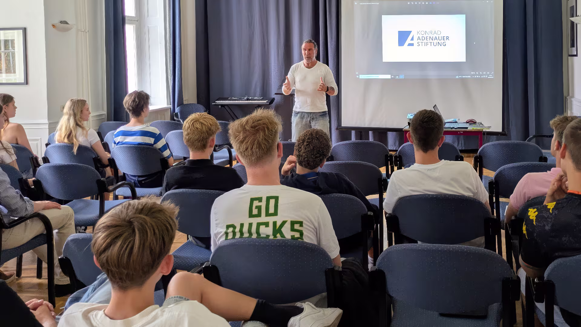 Zeitzeugengespräch mit Maik Torfstecher