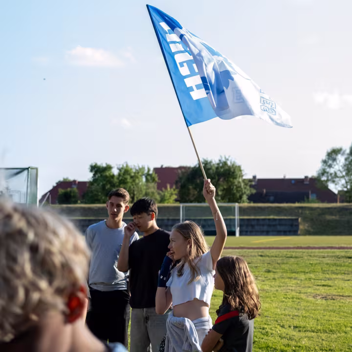Fahne hoch für die Teams
